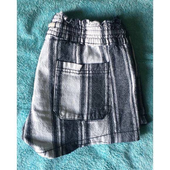 Navy and White Soft Shorts with Pockets - Picture 4 of 7